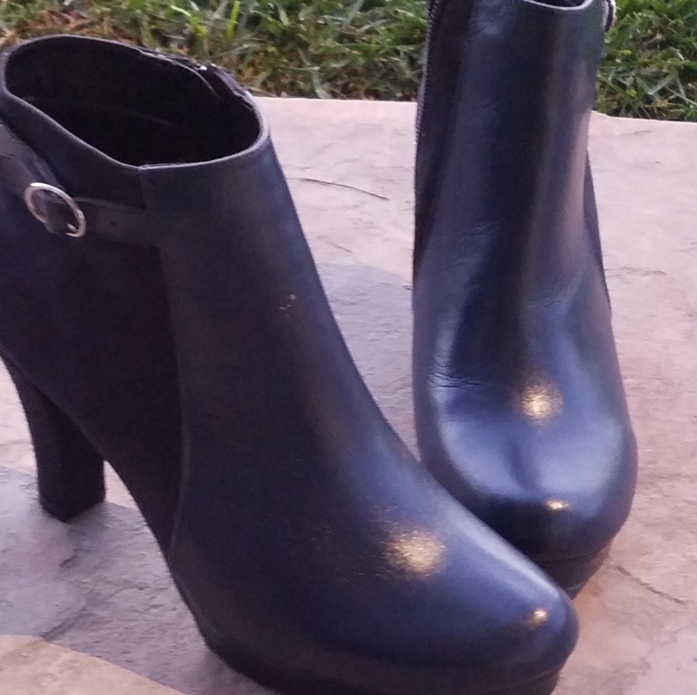 Patricia Dark Blue ankle boots real leather